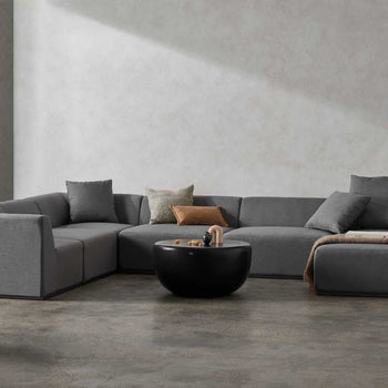 Blinde Design Sectional Sofa S37